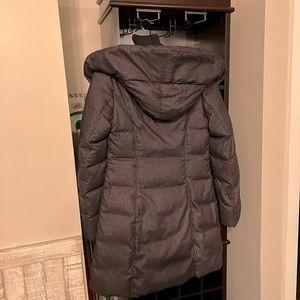 Soia & Kyo, S very warm coat. Worn one winter. It’s been in my closet since.